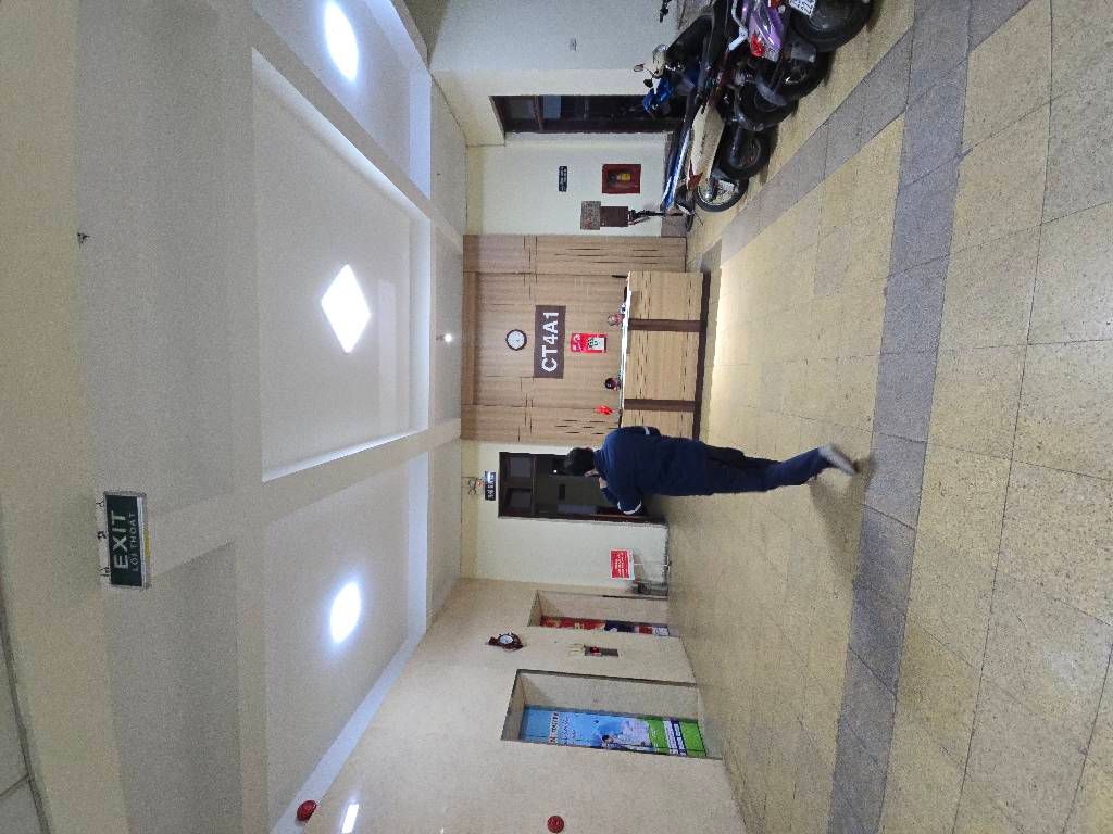 Bán nhà Nguyễn Hữu Thọ - diện tích 139.1m2 6 tầng - Căn hộ 3 phòng ngủ, trung tâm Hoàng Liệt - giá 11,1 tỷ