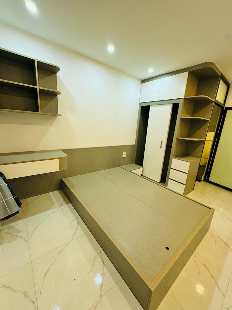 Bán nhà Lĩnh Nam - diện tích 18m2 4 tầng - Nhà đẹp full nội thất - giá 3,5 tỷ