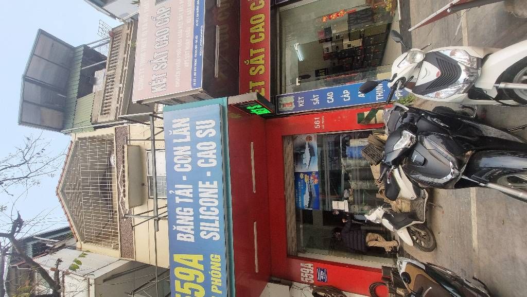 Bán nhà Giải Phóng - diện tích 43m2 3 tầng - Mặt phố mặt tiền rộng - giá 17,2 tỷ