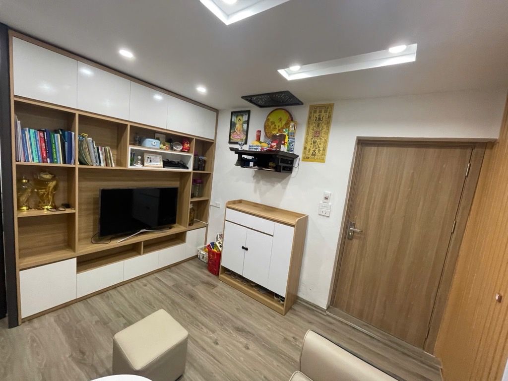 Bán nhà Bạch Mai - diện tích 22,1m2 2 tầng - ô tô tránh - giá 3,8 tỷ