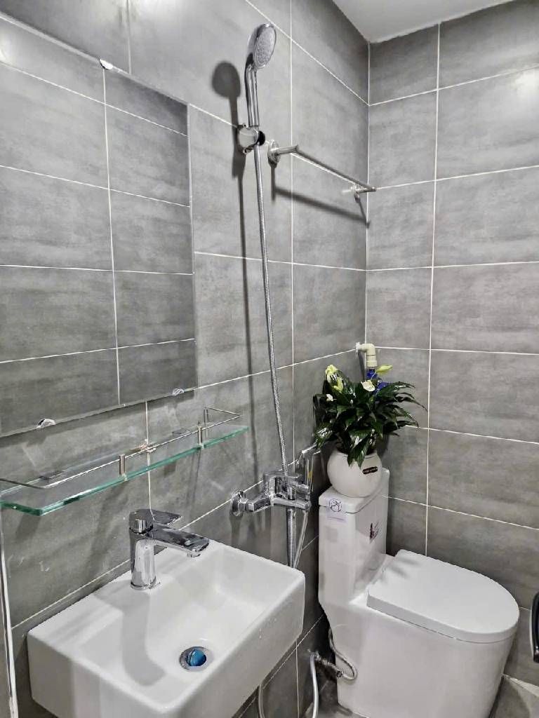 Bán nhà Tam Trinh - diện tích 38.4m2 8 tầng - Thang máy - giá 12,9 tỷ