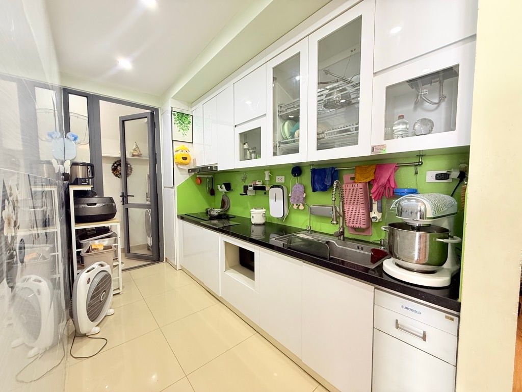 Bán nhà Trịnh Đình Cửu - diện tích 99,6m2 1 tầng - Nhà đẹp ở ngay - giá 9,9 tỷ