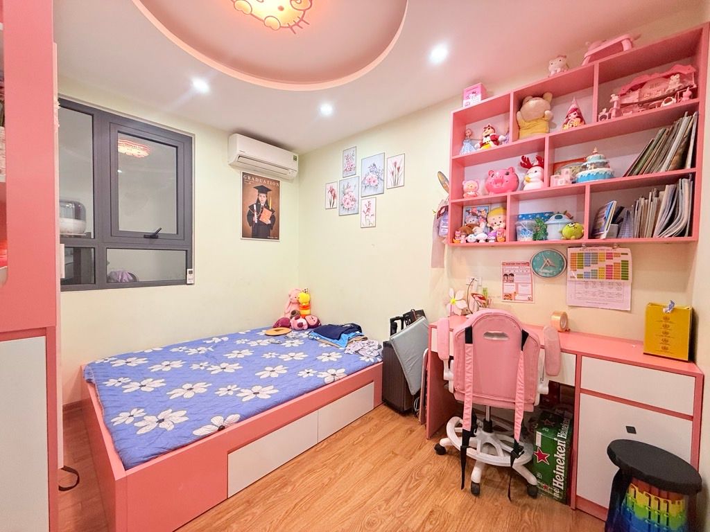 Bán nhà Trịnh Đình Cửu - diện tích 99,6m2 1 tầng - Nhà đẹp ở ngay - giá 9,9 tỷ