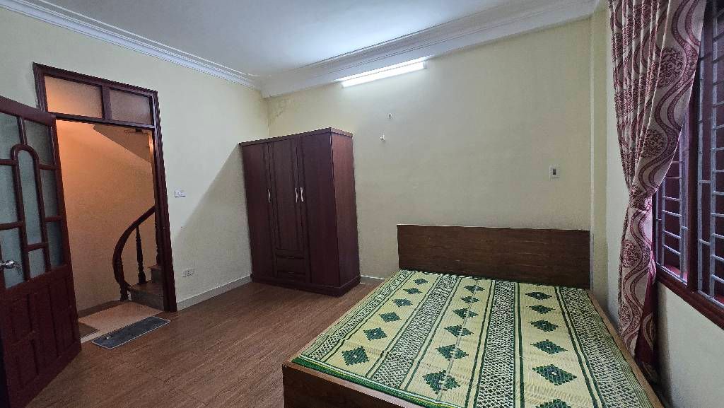 Bán nhà Nguyễn Chính - diện tích 25.3m2 4 tầng - gần ô tô - giá 6,3 tỷ