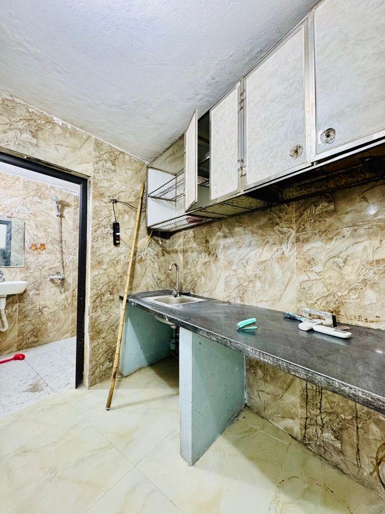 Bán nhà Lĩnh Nam - diện tích 29,5m2 2 tầng - Căn Góc Thoáng Sáng - giá 3,2 tỷ