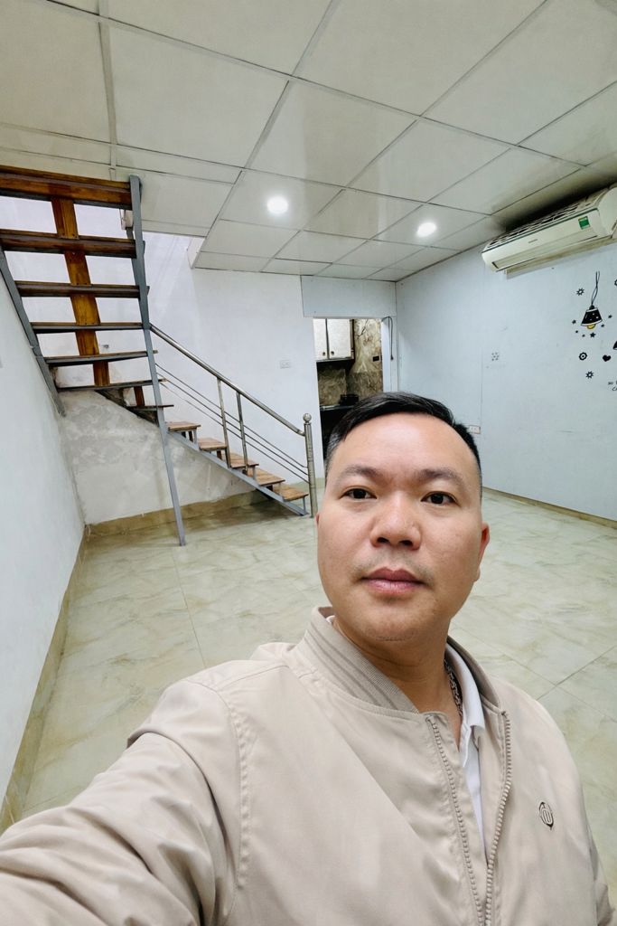 Bán nhà Lĩnh Nam - diện tích 29,5m2 2 tầng - Căn Góc Thoáng Sáng - giá 3,2 tỷ