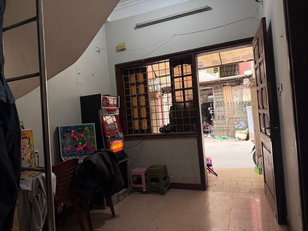 Bán nhà Nguyễn Đức Cảnh - diện tích 48.1m2 2 tầng - Nhà mặt phố, ô tô đỗ cửa - giá 4,5 tỷ