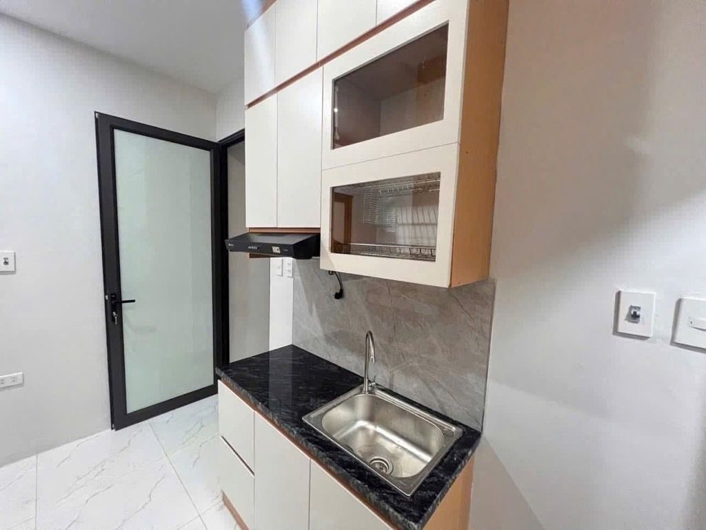 Bán nhà Lê Thanh Nghị - diện tích 38.5m2 6 tầng - Siêu hiếm, cho thuê 36tr - giá 9,9 tỷ