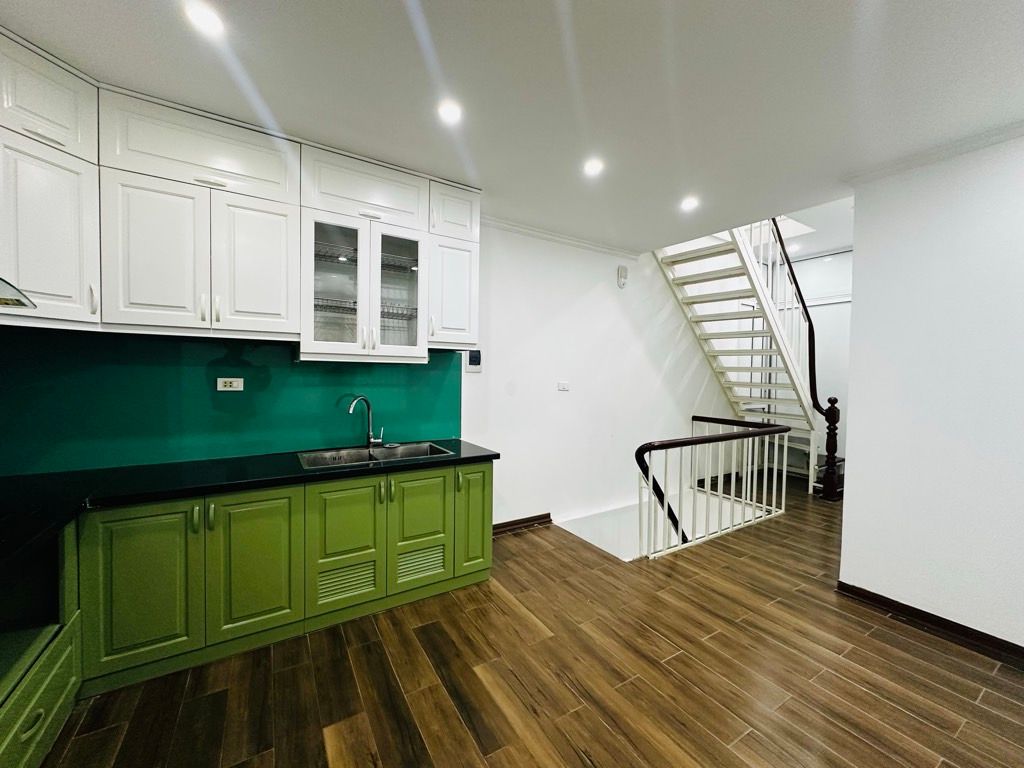 Bán nhà Nguyễn An Ninh - diện tích 34,9m2 4 tầng - Gần phố, ngõ thông xe ba gác - giá 5,3 tỷ