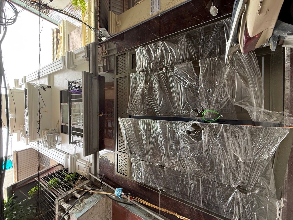 Bán nhà Ngõ Hoà Bình - diện tích 36m2 5 tầng - thang máy - giá 13,5 tỷ