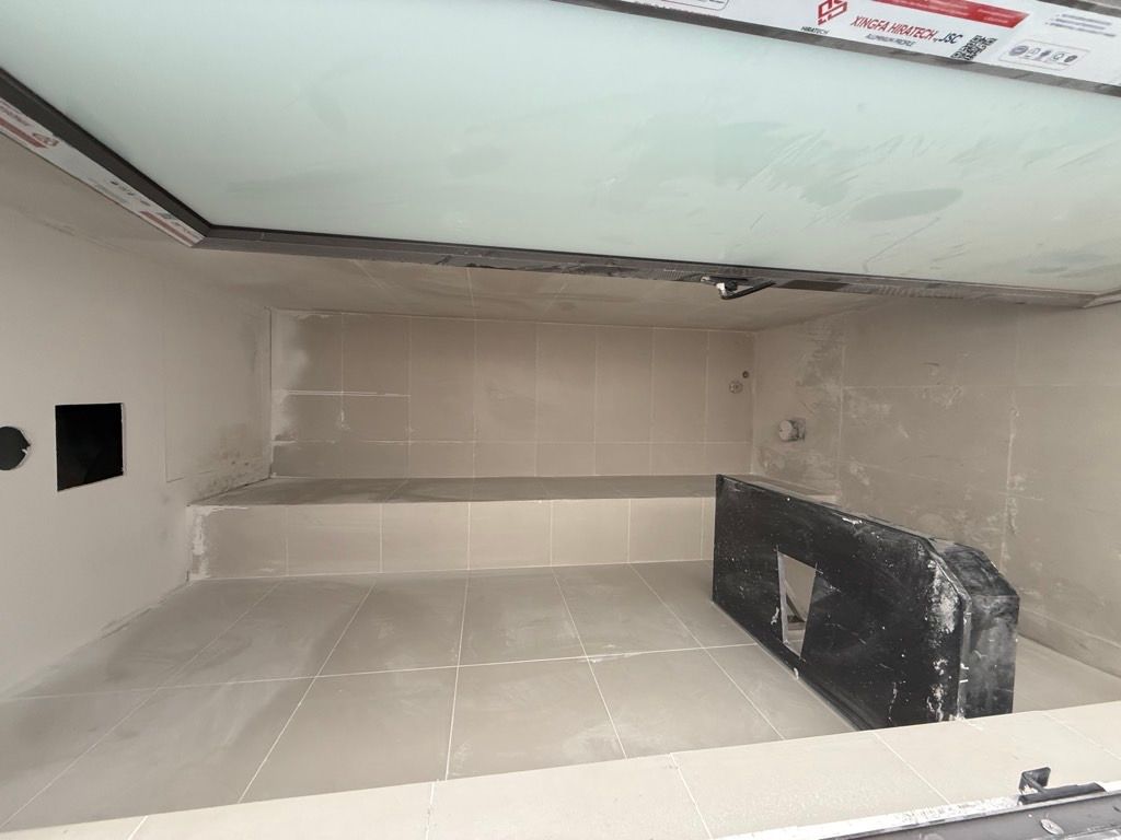 Bán nhà Ngõ Hoà Bình - diện tích 36m2 5 tầng - thang máy - giá 13,5 tỷ