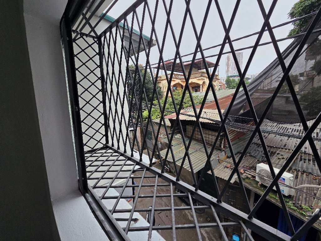 Bán nhà Tân Mai - diện tích 32.6m2 2 tầng - Nhà đẹp hiếm có - giá 2,75 tỷ