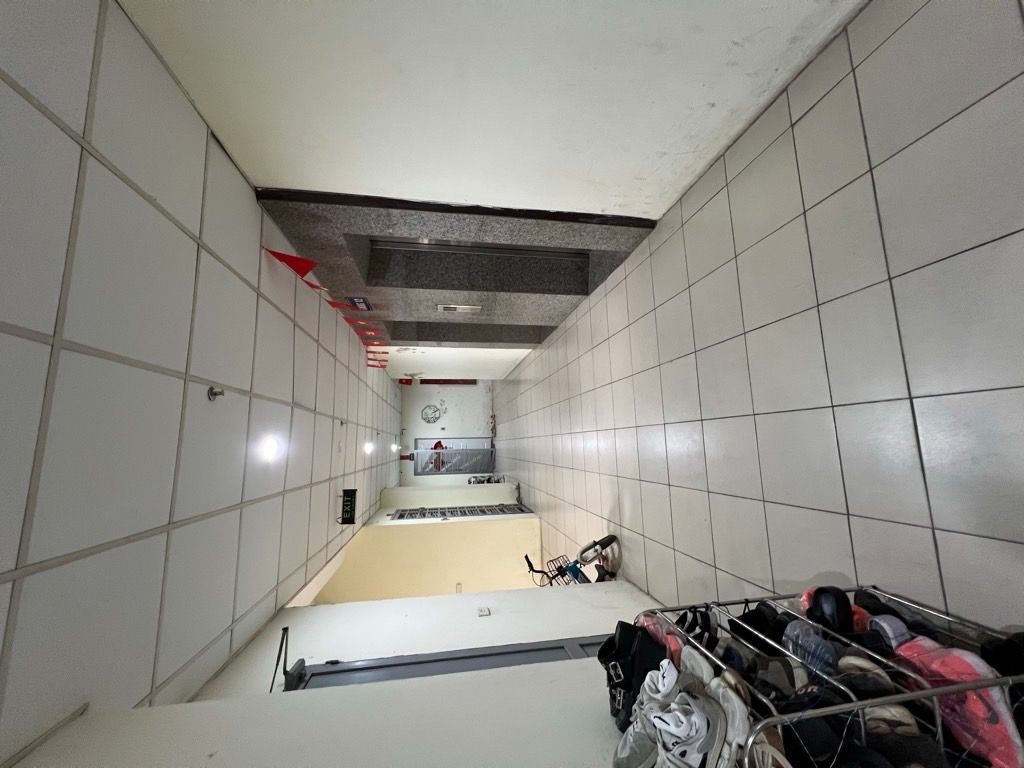 Bán nhà Nguyễn Đức Cảnh - diện tích 66.2m2 12 tầng - Thang máy - giá 5,5 tỷ