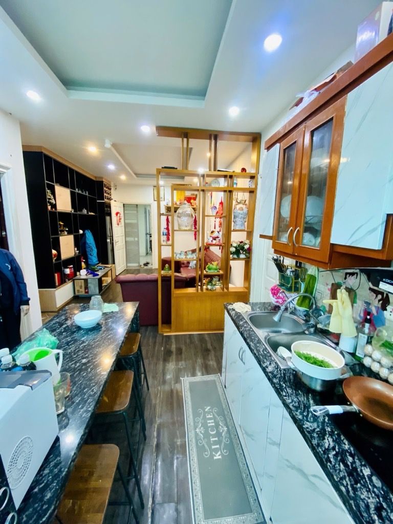 Bán nhà Nguyễn Đức Cảnh - diện tích 66.2m2 12 tầng - Thang máy - giá 5,5 tỷ