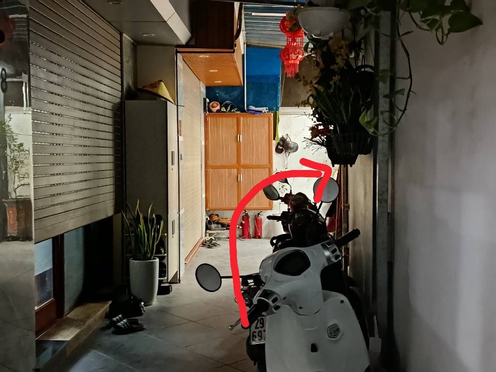 Bán nhà Nguyễn Khoái - diện tích 30,9m2 5 tầng - ô tô đỗ cổng - giá 7,25 tỷ