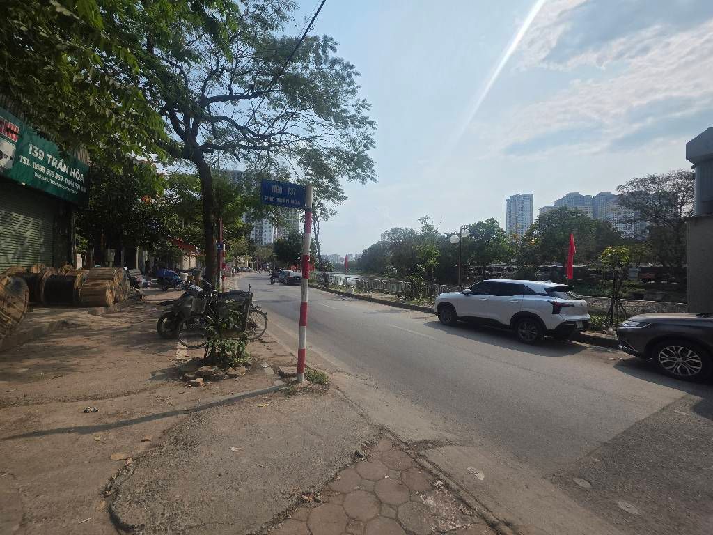 Bán nhà Trần Hòa - diện tích 90m2 1 tầng - Ô TÔ VÀO ĐẤT - giá 6,4 tỷ