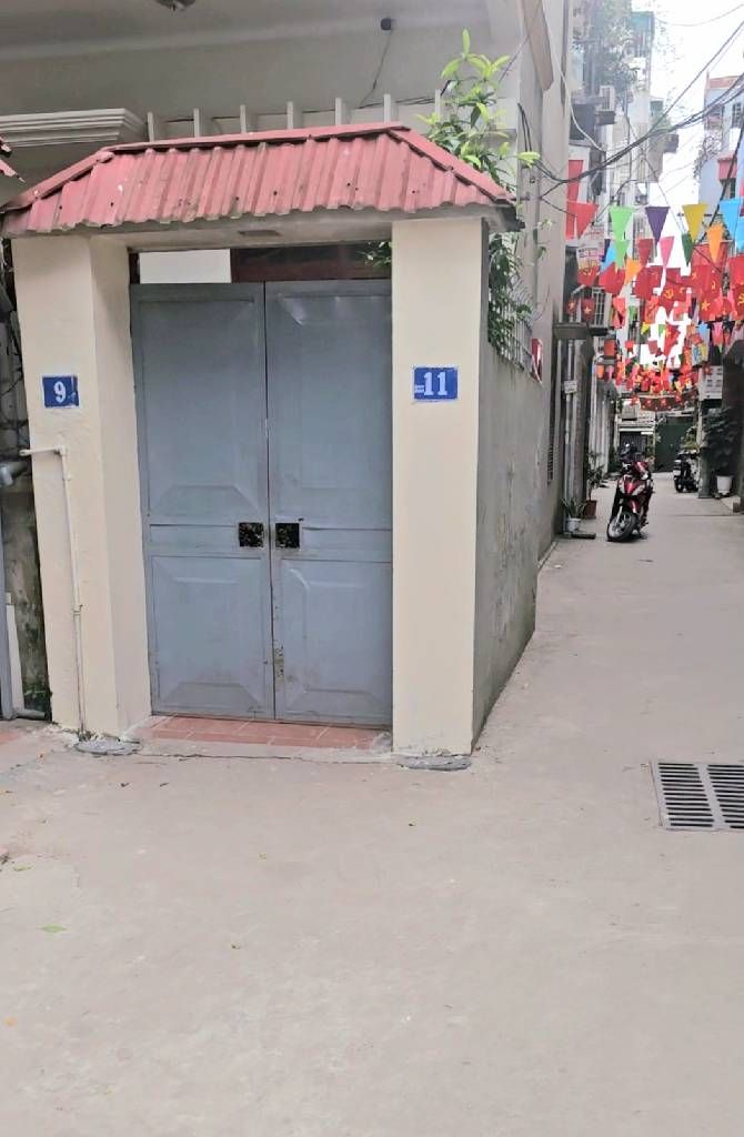 Bán nhà Vĩnh Hưng - diện tích 31m2 5 tầng - ô tô đỗ cổng - giá 7,5 tỷ