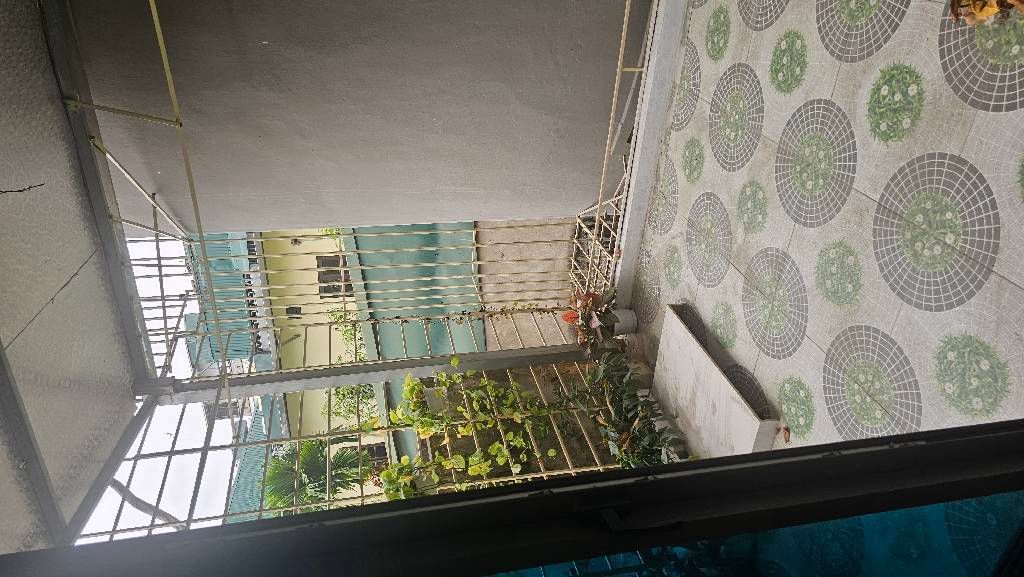 Bán nhà Vĩnh Hưng - diện tích 31m2 5 tầng - ô tô đỗ cổng - giá 7,5 tỷ