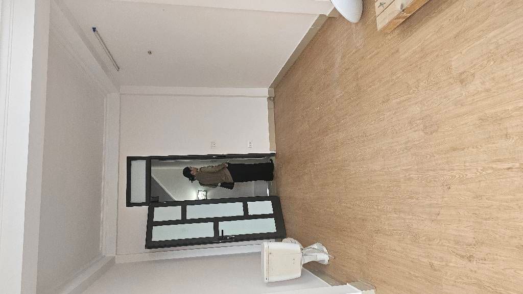 Bán nhà Vĩnh Hưng - diện tích 31m2 5 tầng - ô tô đỗ cổng - giá 7,5 tỷ