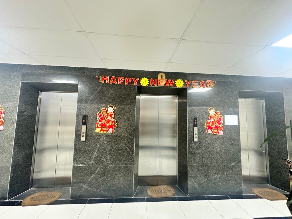 Bán nhà Tam Trinh - diện tích 98m2 9 tầng - Căn hộ 3 phòng ngủ - giá 7,9 tỷ