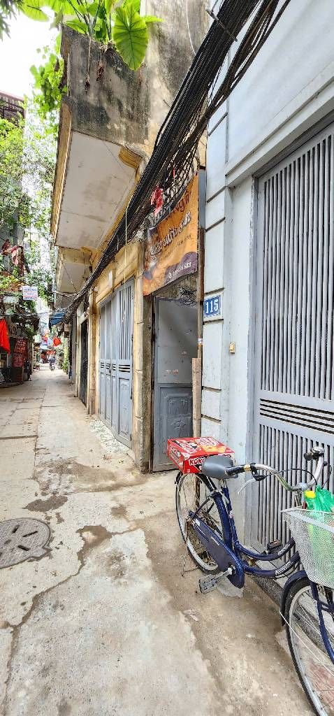 Bán nhà Ngõ Trại Cá - diện tích 51.7m2 5 tầng - Thang máy, 2 mặt thoáng - giá 11,8 tỷ