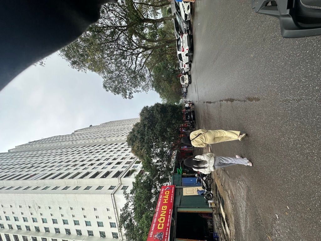 Bán nhà Linh Đường - diện tích 72m2 39 tầng - TIỆN ÍCH BẠT NGẢN - giá 4,6 tỷ