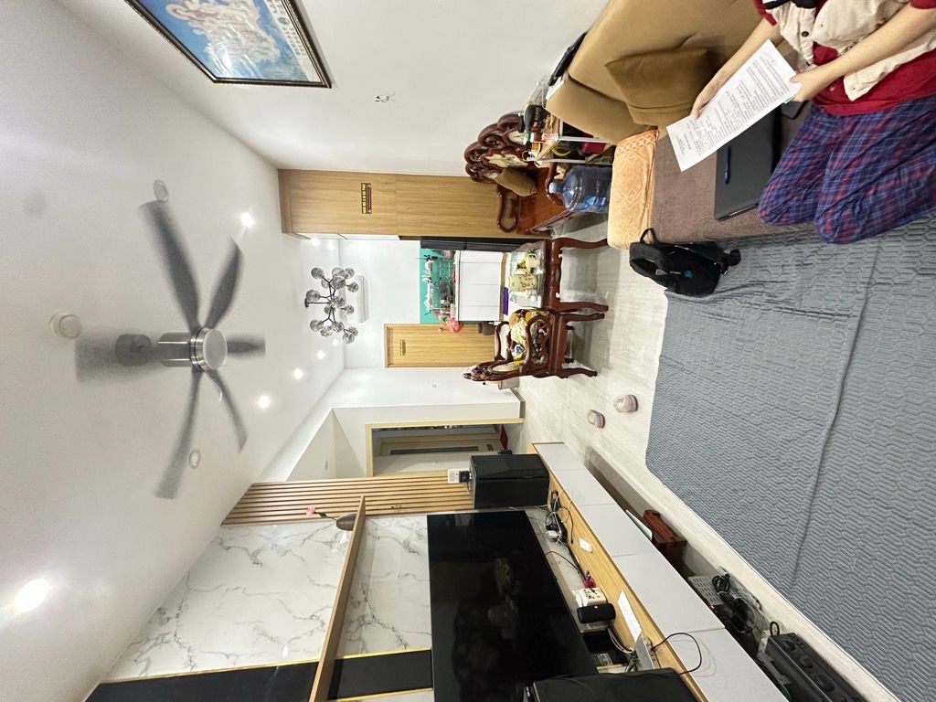 Bán nhà Linh Đường - diện tích 72m2 39 tầng - TIỆN ÍCH BẠT NGẢN - giá 4,6 tỷ