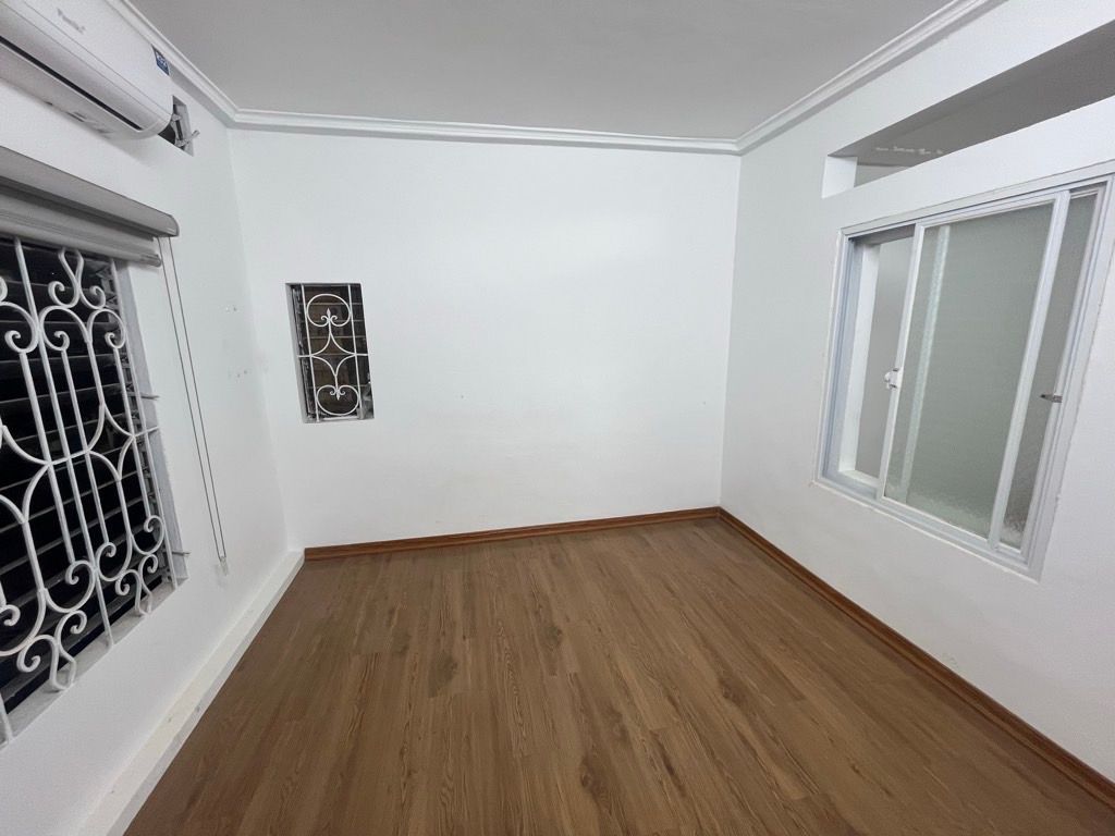 Bán nhà Hoàng Đạo Thành - diện tích 90m2 4 tầng - Tập thể A12 - giá 4,35 tỷ