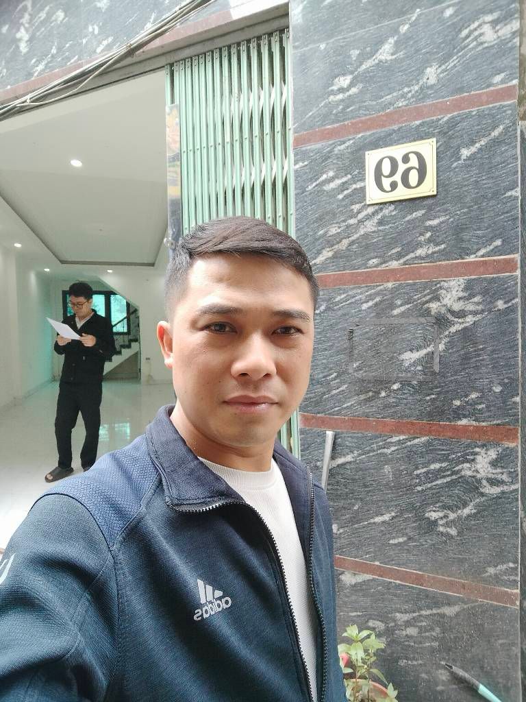 Bán nhà Nguyễn Xiển - diện tích 41.5m2 4 tầng - Ngõ to đẹp, gần phố - giá 4 tỷ