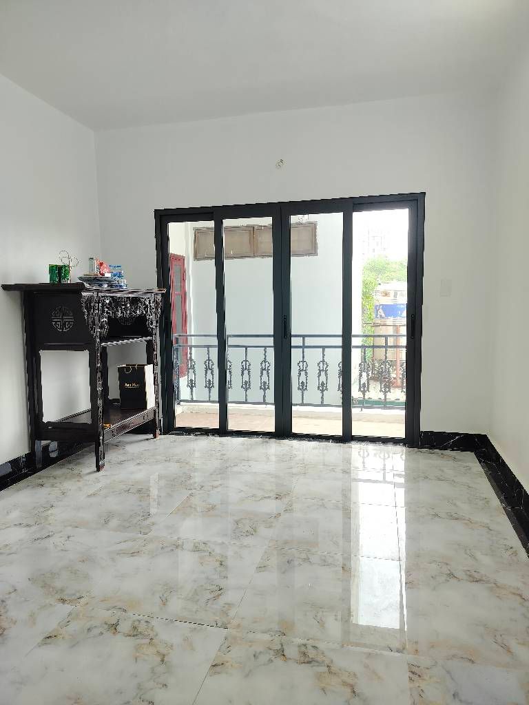 Bán nhà Quốc Tử Giám - diện tích 26m2 4 tầng - Đất vàng Văn Miếu - giá 8,25 tỷ