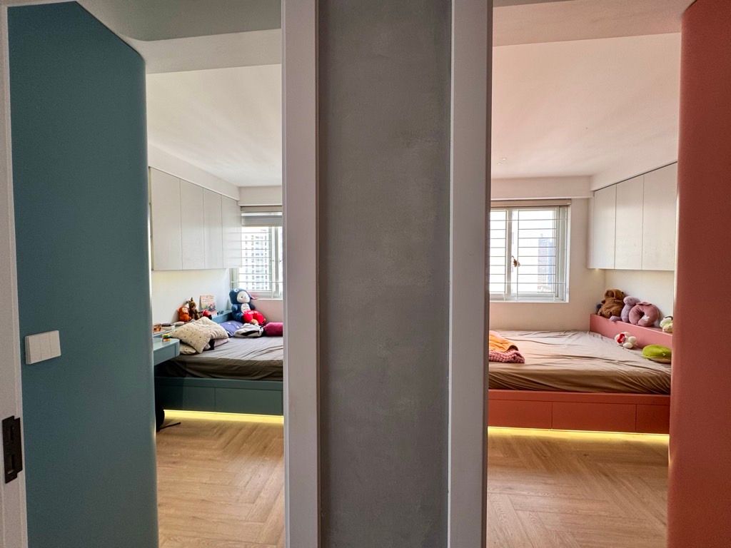 Bán nhà Tây Nam Linh Đàm - diện tích 96m2 17 tầng - Lô góc, view hồ - giá 10,5 tỷ