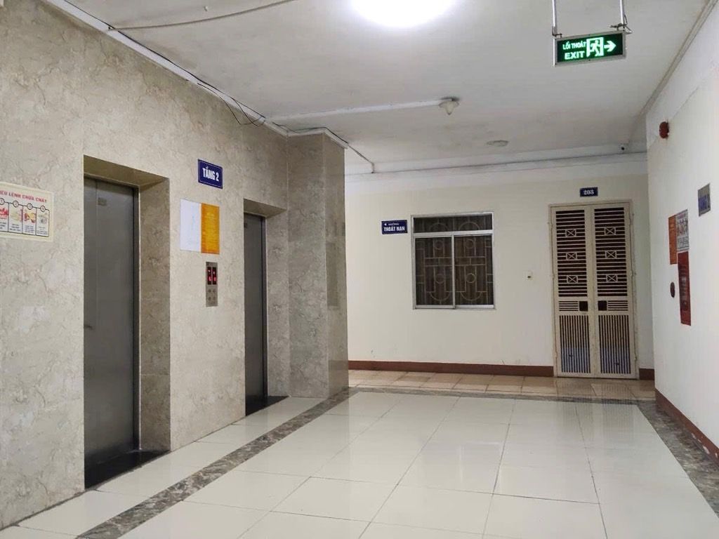 Bán nhà Nguyễn Cảnh Dị - diện tích 157m2 2 tầng - Lô góc, 3 mặt thoáng - giá 8,3 tỷ