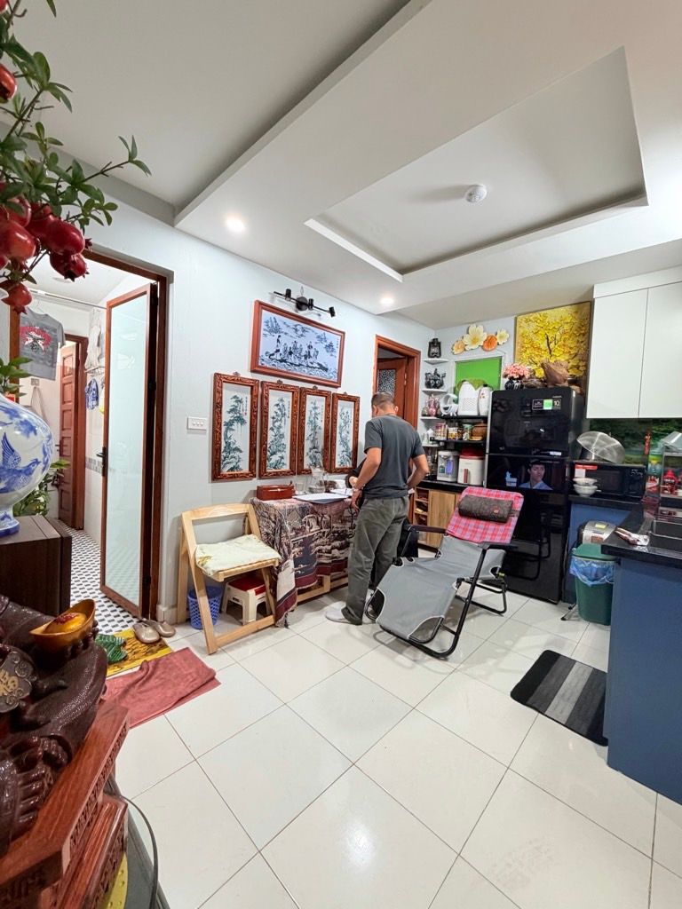 Bán nhà Chính Kinh - diện tích 45m2 1 tầng - Thang máy - giá 2,3 tỷ