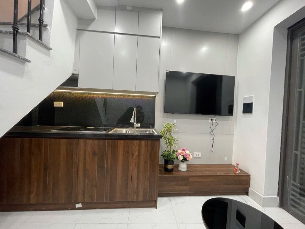 Bán nhà Nguyễn Lương Bằng - diện tích 15m2 5 tầng - Lô góc - giá 4,6 tỷ