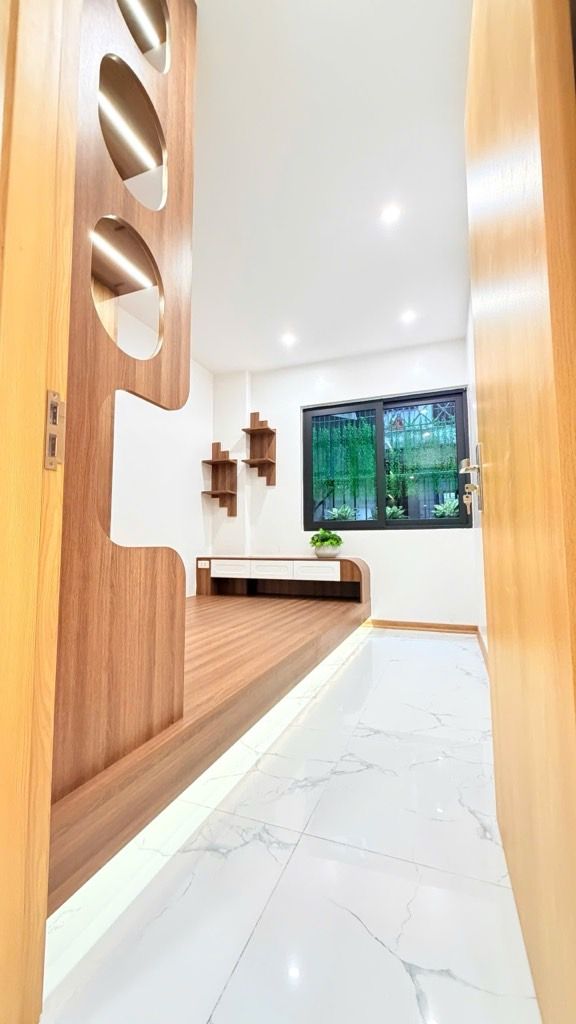 Bán nhà Bạch Mai - diện tích 50m2 5 tầng - Lô góc 3 mặt thoáng - giá 15,3 tỷ