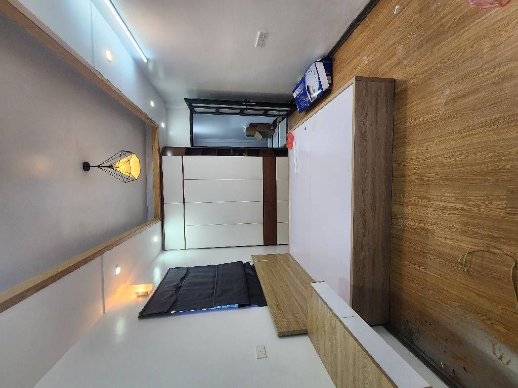 Bán nhà Thanh Lân - diện tích 30m2 5 tầng - BA GÁC ĐỖ CỬA - giá 6 tỷ