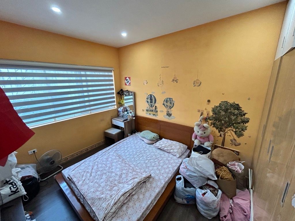 Bán nhà Phan Đình Giót - diện tích 45m2 3 tầng - Lô góc - giá 11,2 tỷ