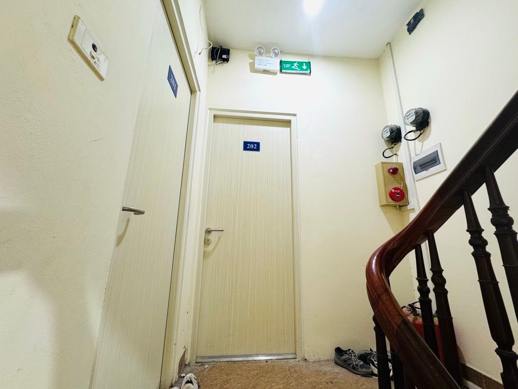 Bán nhà Bùi Ngọc Dương - diện tích 53.6m2 5 tầng - Cỗ máy in tiền giữa trung tâm - giá 11,8 tỷ