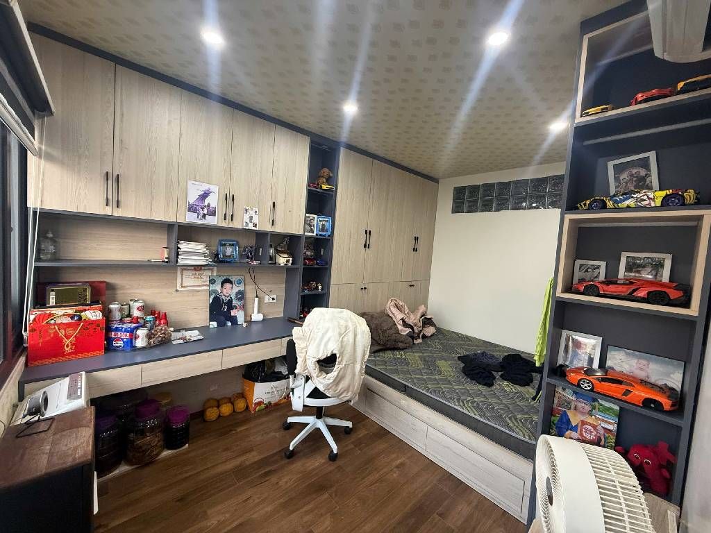 Bán nhà Tam Trinh - diện tích 90m2 1 tầng - Ô tô tránh chân cầu thang - giá 6,7 tỷ