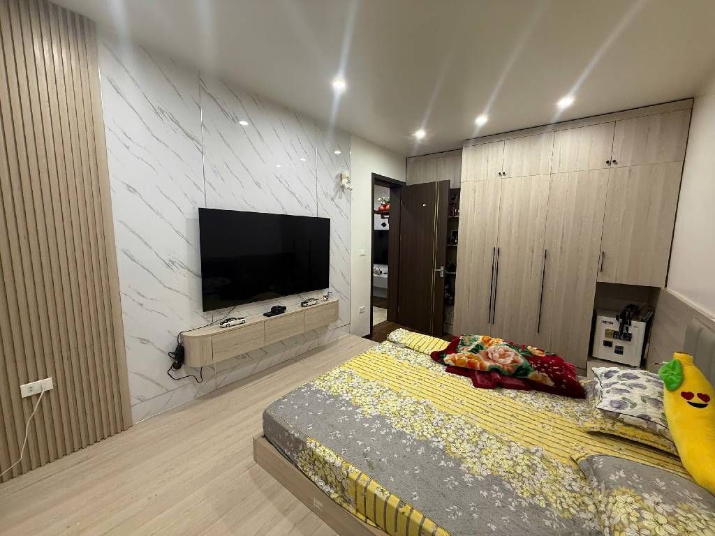 Bán nhà Tam Trinh - diện tích 90m2 1 tầng - Ô tô tránh chân cầu thang - giá 6,7 tỷ