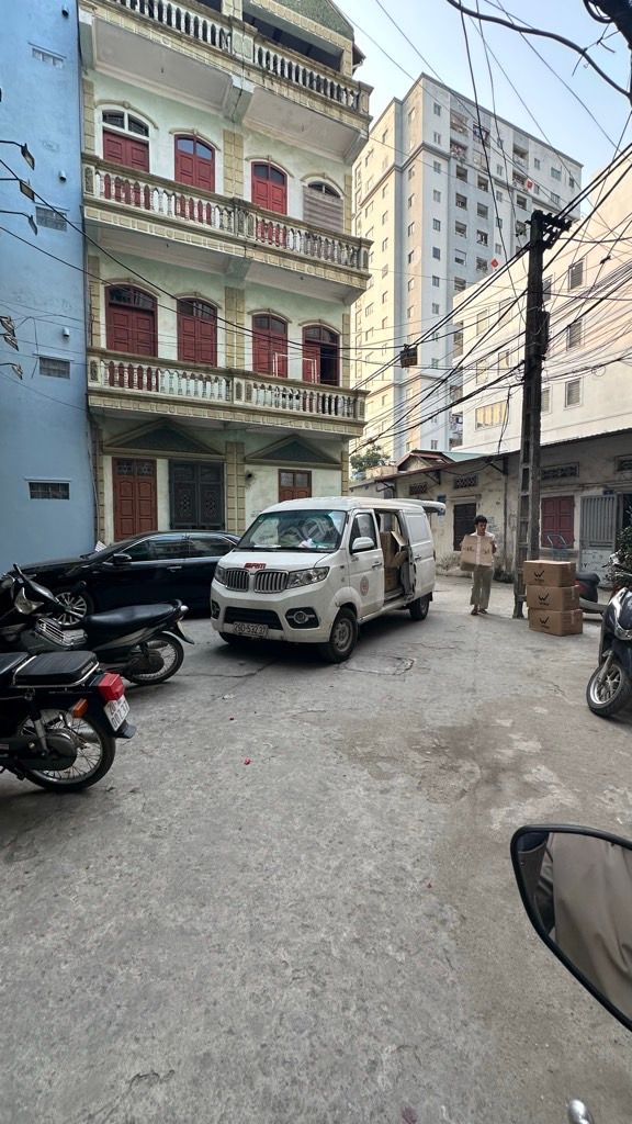 Bán nhà Lĩnh Nam - diện tích 30.3m2 6 tầng - mặt tiền rộng - giá 8,66 tỷ