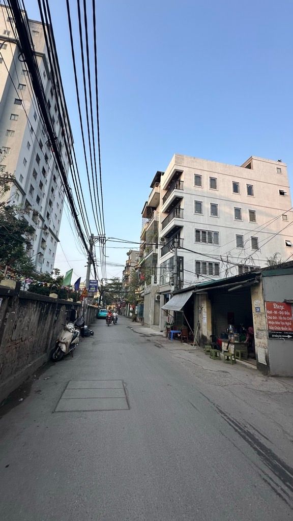 Bán nhà Lĩnh Nam - diện tích 30.3m2 6 tầng - mặt tiền rộng - giá 8,66 tỷ