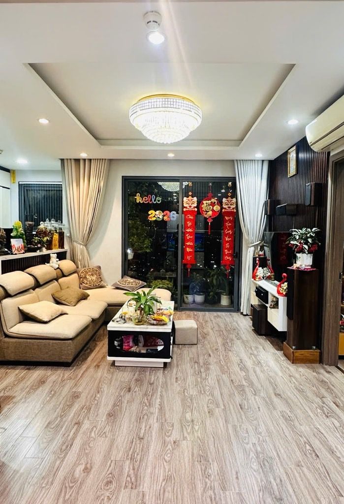 Bán nhà Tam Trinh - diện tích 71.8m2 19 tầng - Lô góc 2 mặt thoáng - giá 7,95 tỷ