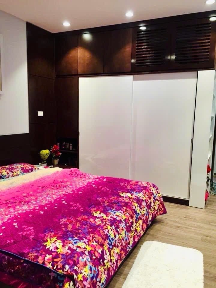 Bán nhà Tam Trinh - diện tích 71.8m2 19 tầng - Lô góc 2 mặt thoáng - giá 7,95 tỷ