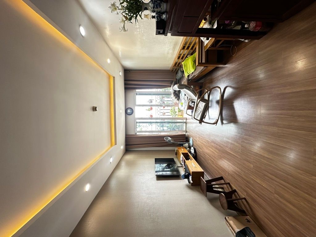 Bán nhà Minh Khai - diện tích 91.8m2 1 tầng - Nhà đẹp hiếm có - giá 9,5 tỷ