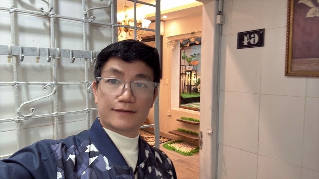 Bán nhà Láng - diện tích 16,7m2 4 tầng - Căn hộ tầng 4 lô góc thoáng sáng - giá 4,55 tỷ