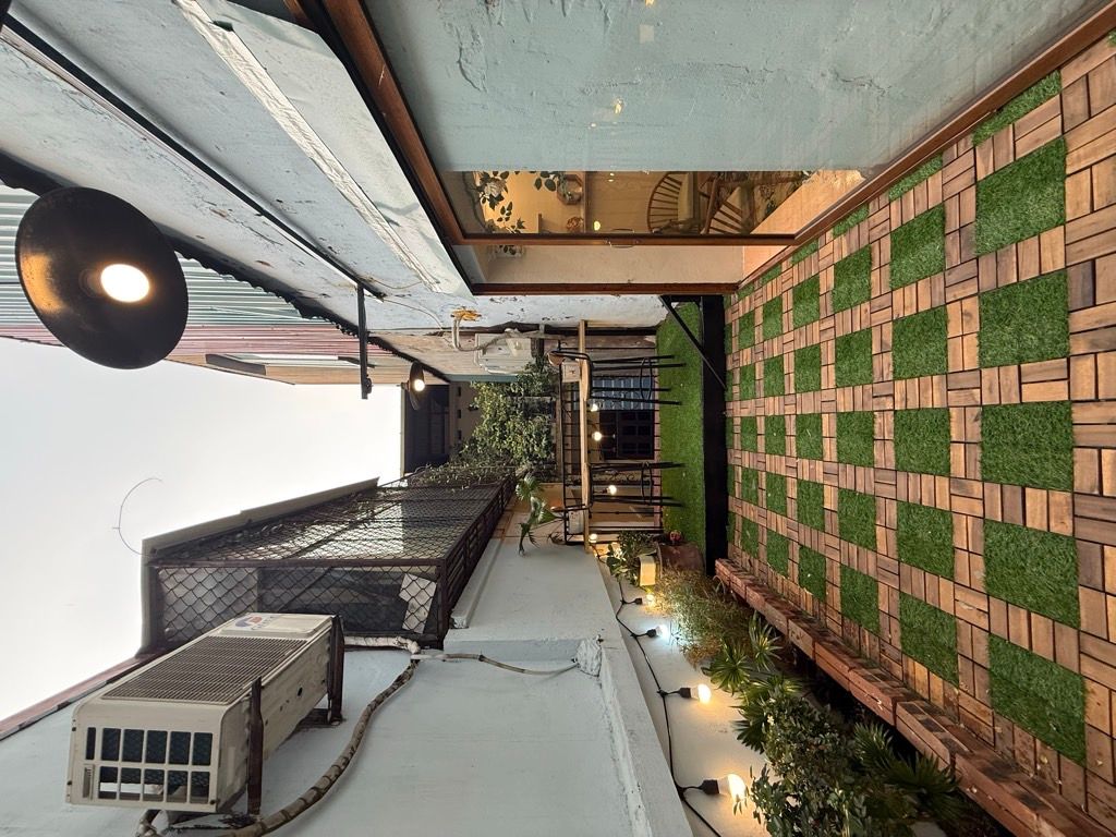 Bán nhà Láng - diện tích 16,7m2 4 tầng - Căn hộ tầng 4 lô góc thoáng sáng - giá 4,55 tỷ