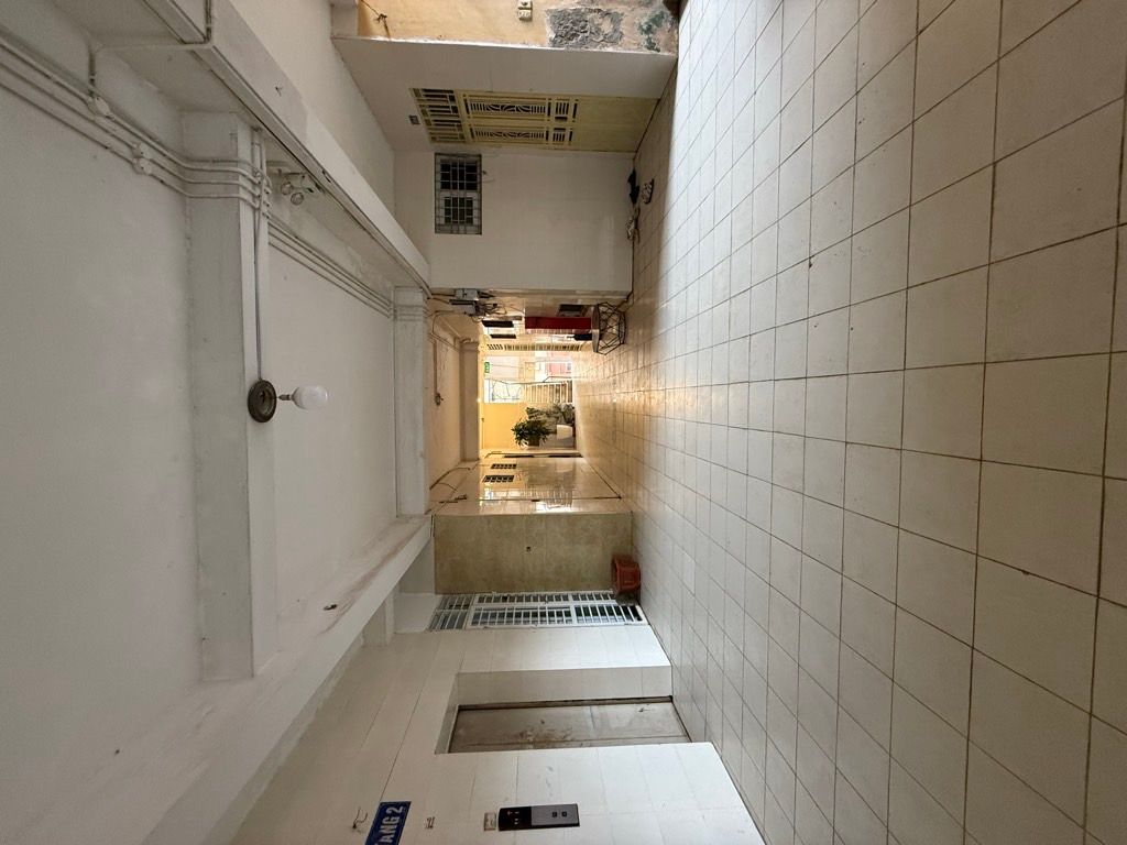 Bán nhà Lê Văn Lương - diện tích 54.7m2 2 tầng - Lô góc thoáng sáng - giá 6,3 tỷ