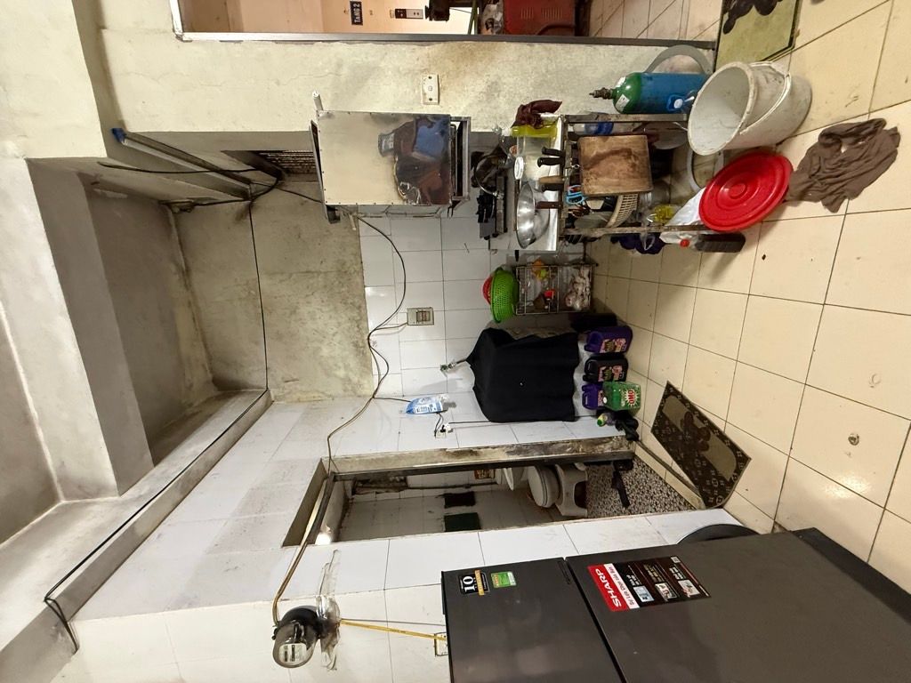 Bán nhà Lê Văn Lương - diện tích 54.7m2 2 tầng - Lô góc thoáng sáng - giá 6,3 tỷ