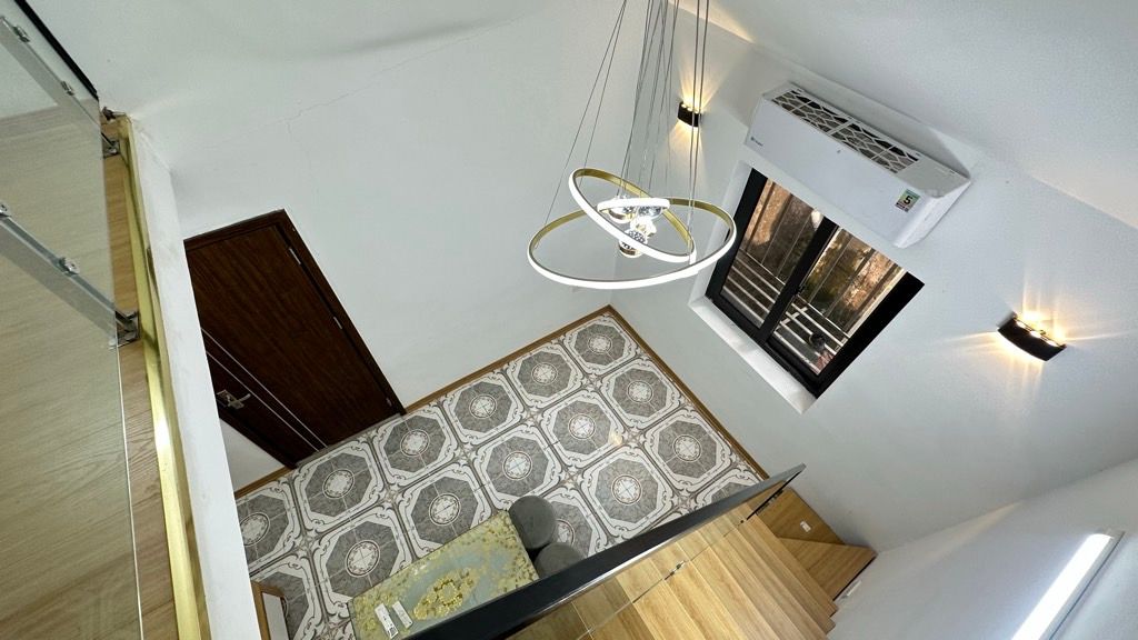 Bán nhà Bùi Ngọc Dương - diện tích 35m2 1 tầng - Căn hộ tập thể tầng 2 - giá 3,3 tỷ